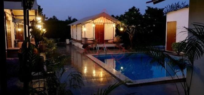 Luxury Farmhouse In Chhatarpur With Pool Νέο Δελχί Εξωτερικό φωτογραφία